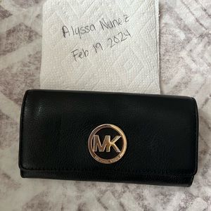 Micheal Kors leather wallet SOLD